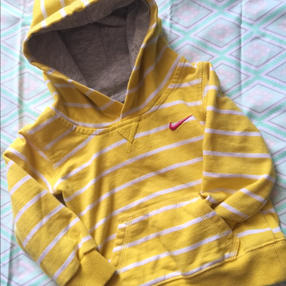 Nike Sweater